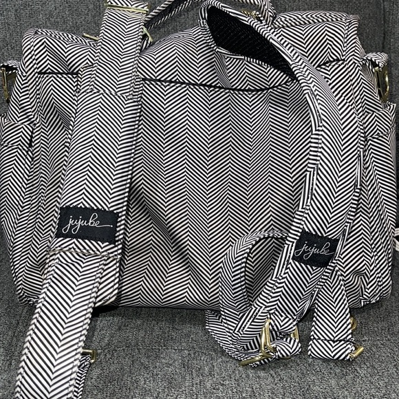 Jujube Queen of the Nile diaperbag - Picture 7 of 13